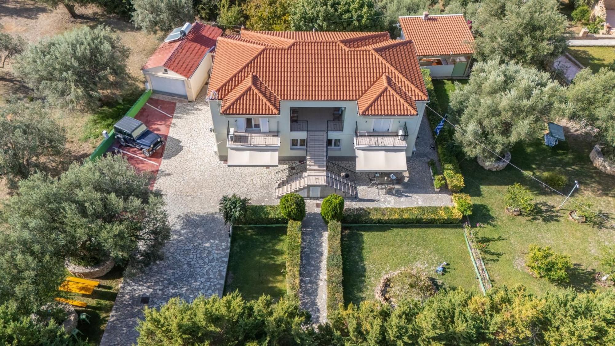 Vista Verde Studios & Apartments Svoronata Exteriör bild